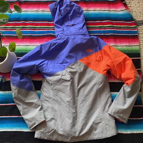 THE NORTH FACE TRICLIMATE WOMENS JACKET - Picture 11 of 11